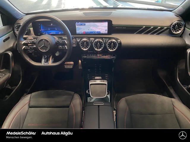 Mercedes-Benz A 35 AMG 4MATIC AMG Line