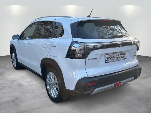 Suzuki S-Cross Hybrid