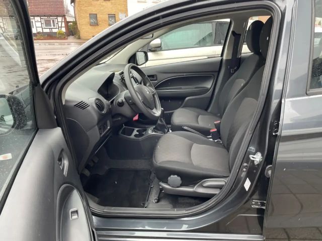 Mitsubishi Space Star Star