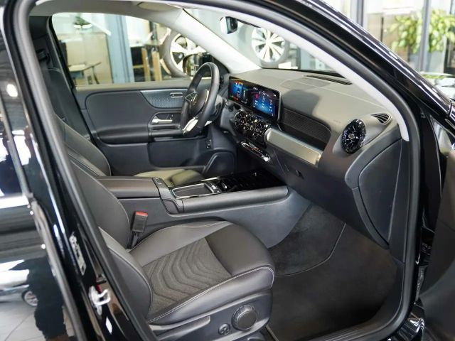 Mercedes-Benz GLB 200 GLB 200 d