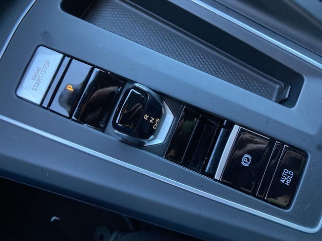 Volkswagen Golf 2.0 TDI DSG