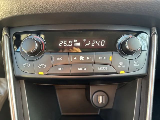 Suzuki S-Cross Hybrid