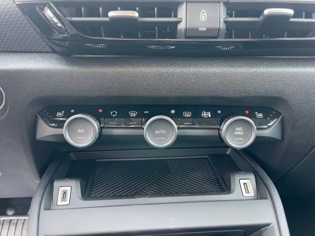 Citroën C4 Lim. Collection*LED*DAB*NAVI*