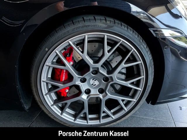 Porsche 992 Cabrio Carrera S