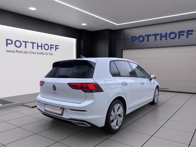Volkswagen Golf 2.0 TDI DSG Style