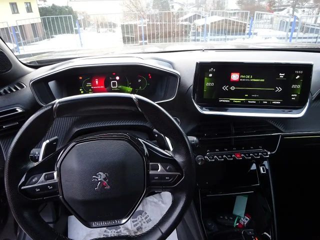 Peugeot 2008 EAT8 GT-Line PureTech