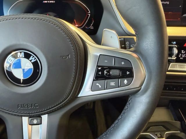 BMW 135 135i Sedan xDrive