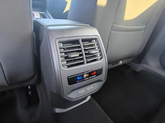 Seat Leon 1.5 eTSI DSG e-Hybrid