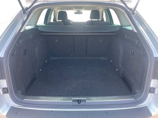 Skoda Superb 2.0 TDI Combi