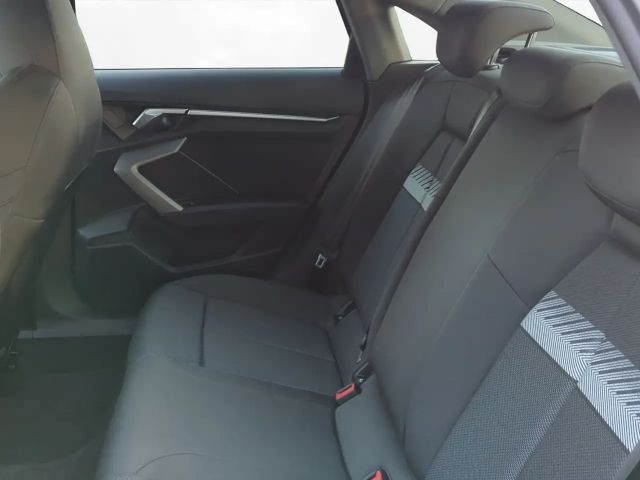 Audi A3 35 TFSI S-Tronic Sedan