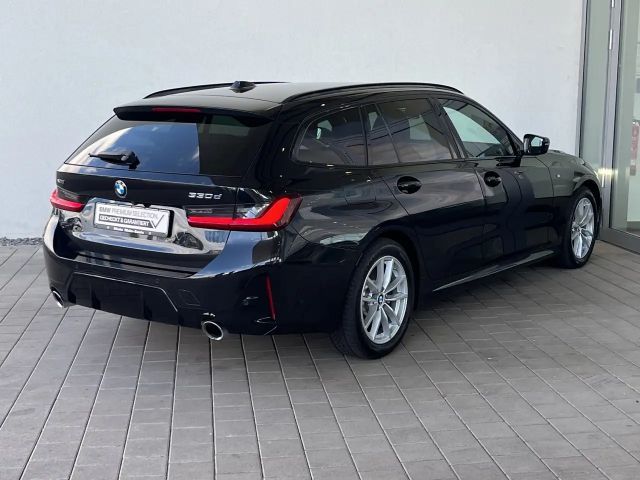 BMW 330 330d M-Sport Touring xDrive
