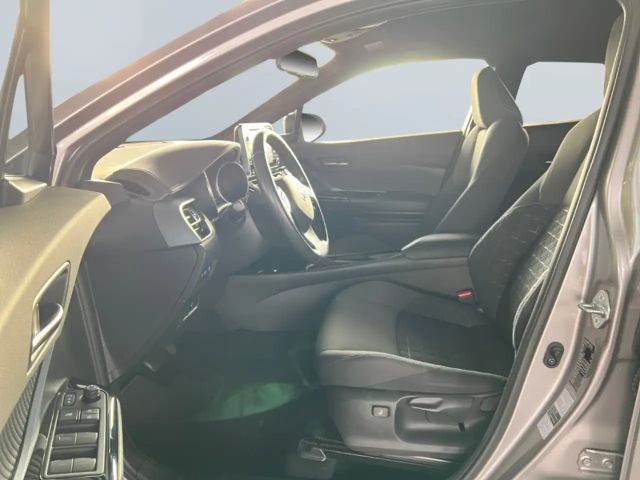 Toyota C-HR Hybride Team D