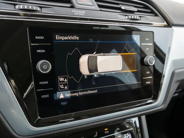 Volkswagen Touran 1.5 TSI DSG