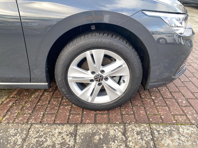 Volkswagen Golf 1.0 TSI Variant