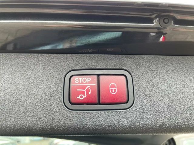 Mercedes-Benz E 200 AVANTGARDE Estate