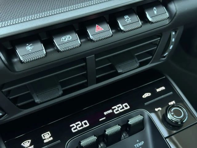 Porsche 992 Cabrio Carrera S