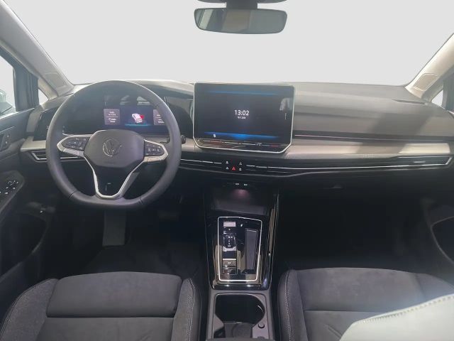 Volkswagen Golf DSG Style eHybrid