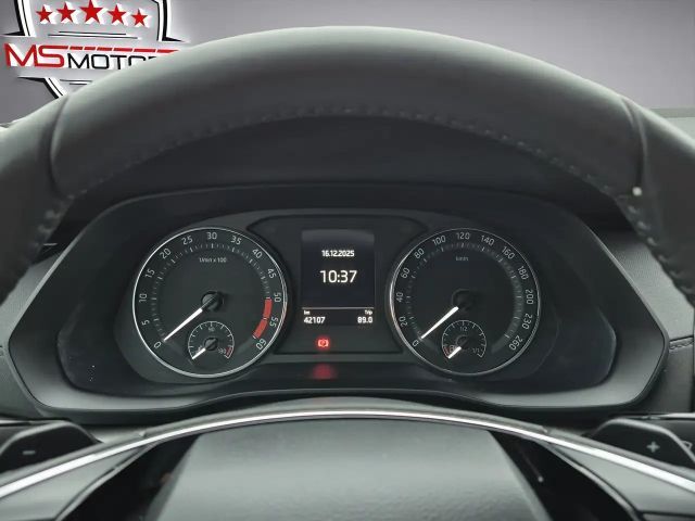 Skoda Octavia 2,0 TDI*DSG*ACC*WERKSGARANTIE*LED*NAVI*KREDIT