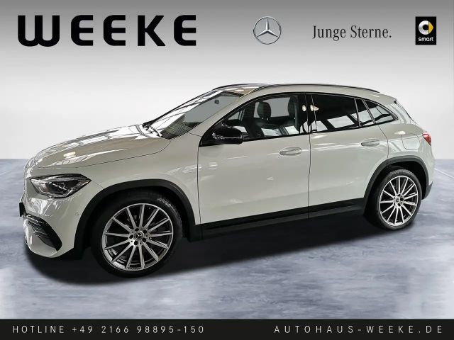 Mercedes-Benz GLA 180 AMG Line