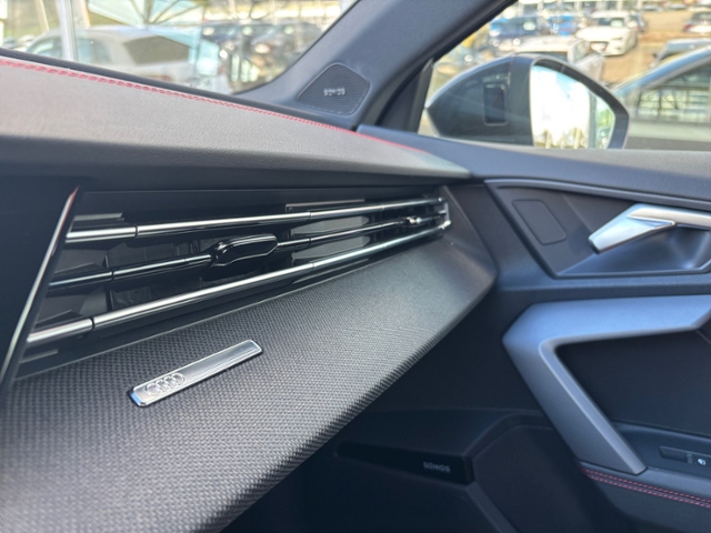 Audi A3 35 TFSI S-Line S-Tronic Sportback