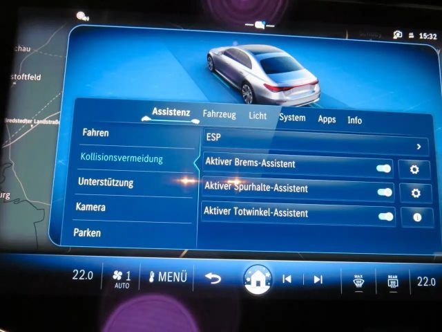 Mercedes-Benz E 220 AMG Line E 220 d Sedan