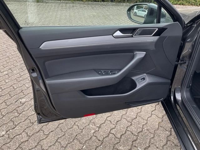 Volkswagen Passat 2.0 TDI Business DSG Variant