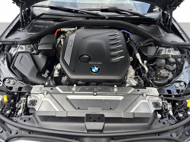 BMW 330 330d M-Sport Touring xDrive