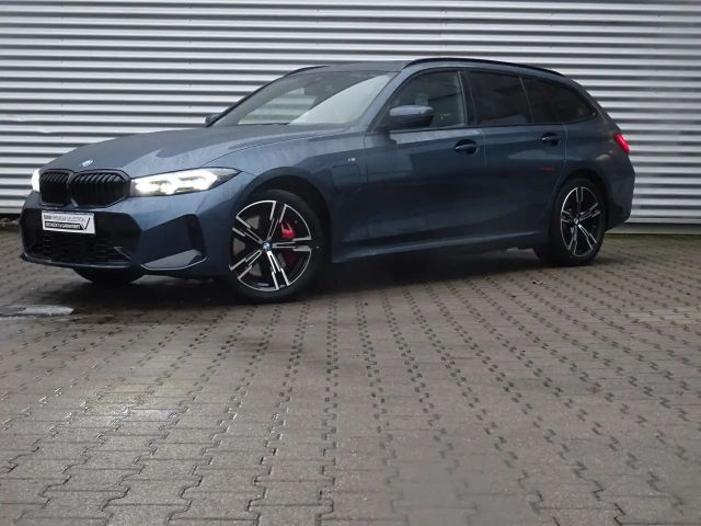 BMW 330 330e M-Sport Touring xDrive