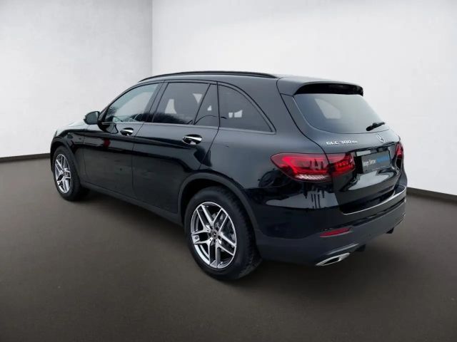 Mercedes-Benz GLC 300 4MATIC AMG Line