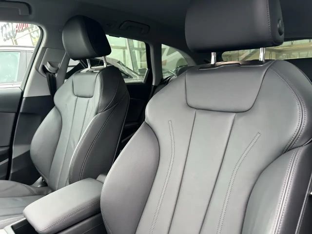 Audi A4 35 TFSI Avant S-Line