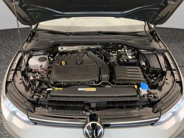 Volkswagen Golf 1.5 eTSI DSG Golf VIII Life