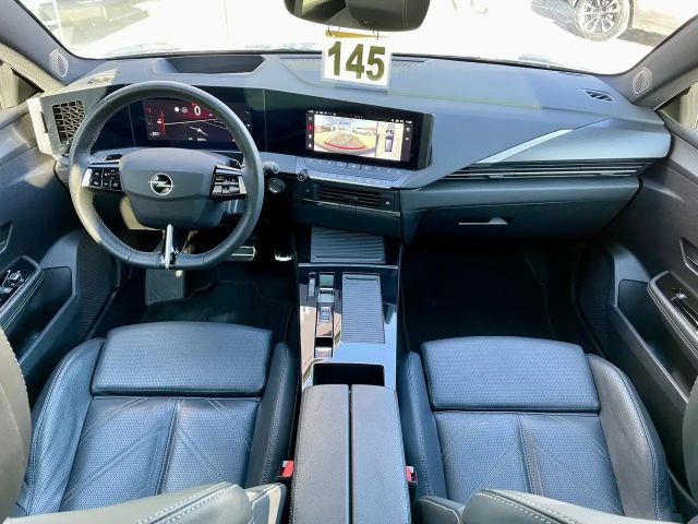 Opel Astra Sports Tourer Ultimate