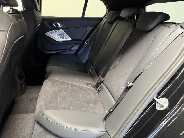 BMW 120 120d M-Sport Sedan