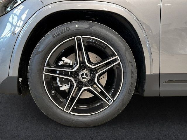 Mercedes-Benz GLA 200 AMG Line