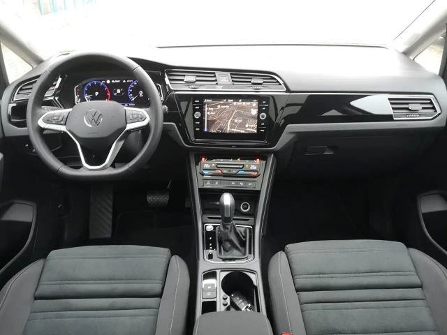 Volkswagen Touran 1.5 TSI DSG Highline R-Line