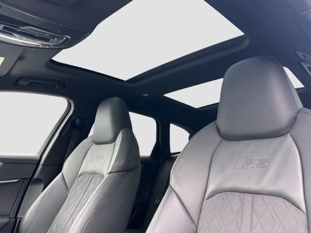 Audi RS6 Avant Performance