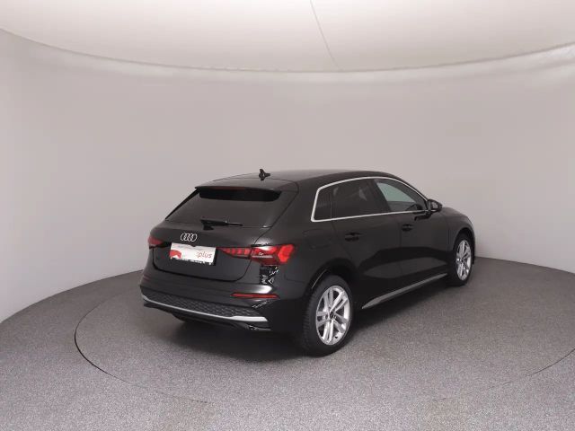 Audi A3 30 TFSI Sedan
