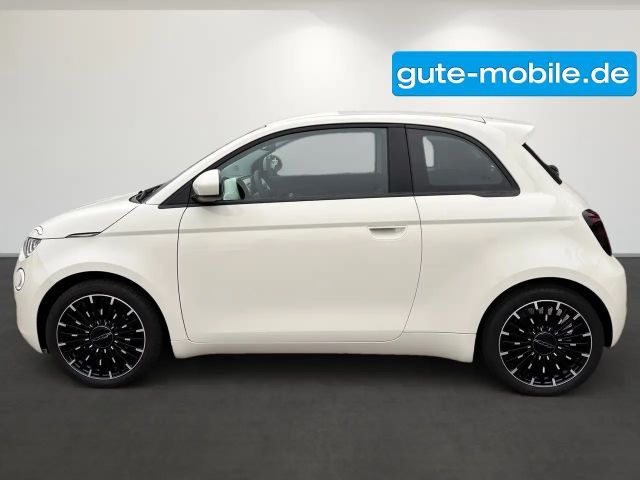 Fiat 500e 3+1 | 42kWh | Spurhalteassistent | CarPlay | Tempo