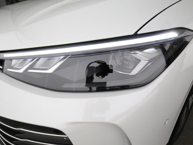 Volkswagen Passat 2.0 TDI Business DSG Variant