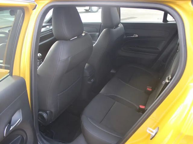 Jeep Avenger Altitude