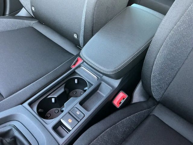 Skoda Octavia Essence TSI