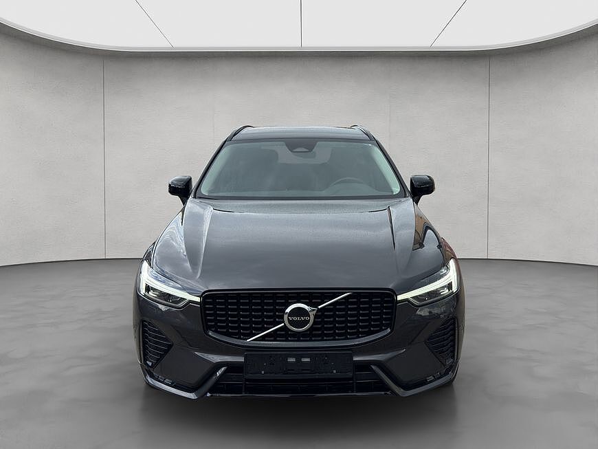 Volvo XC60 Dark Plus