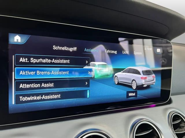 Mercedes-Benz E 220 AVANTGARDE E 220 d Estate