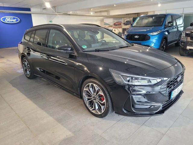 Ford Focus ST Line Wagon