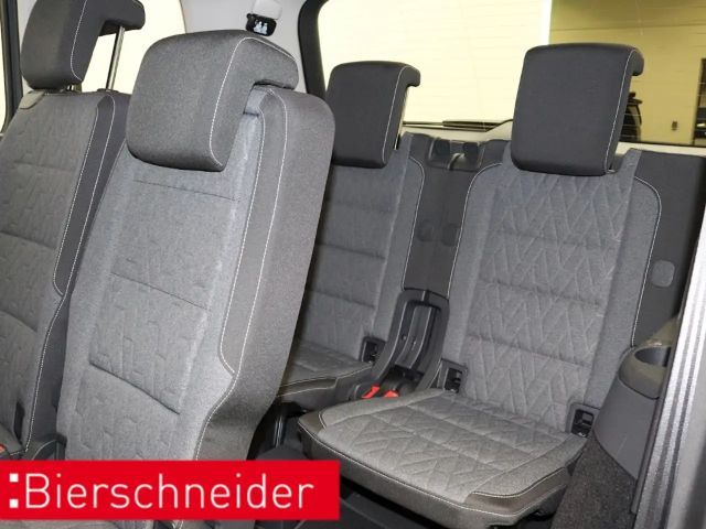 Volkswagen Touran 1.5 TSI DSG Move