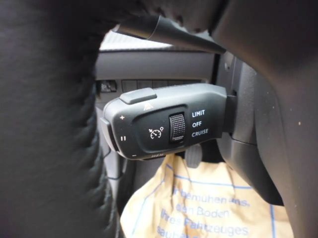 Peugeot 208 Allure Pack PureTech