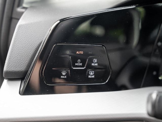 Volkswagen Golf 1.5 eTSI Golf VIII Variant