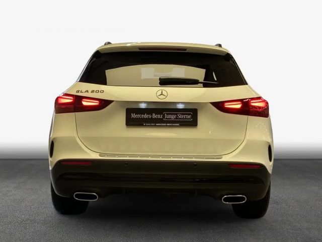 Mercedes-Benz GLA 200 GLA