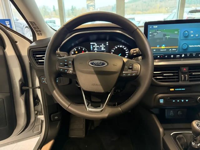 Ford Focus Titanium Wagon