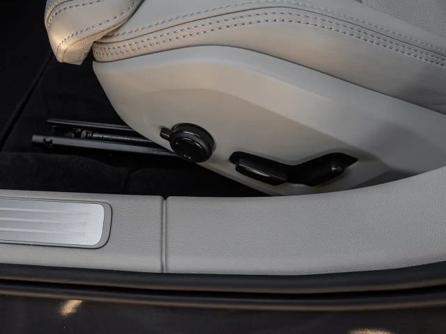 Volvo V60 Cross Country AWD Ultimate